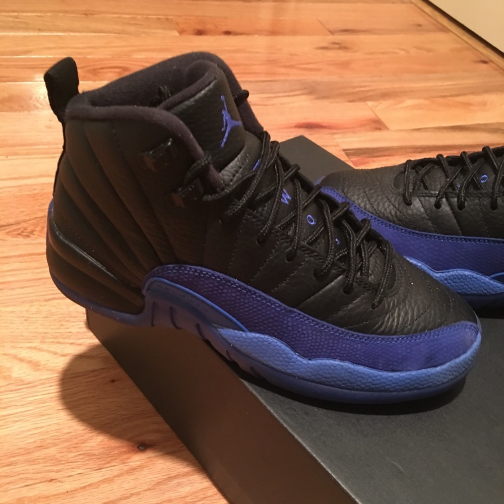 💦💦💙 BLUE & BLACK🖤 JORDAN 12💙💙📌📌